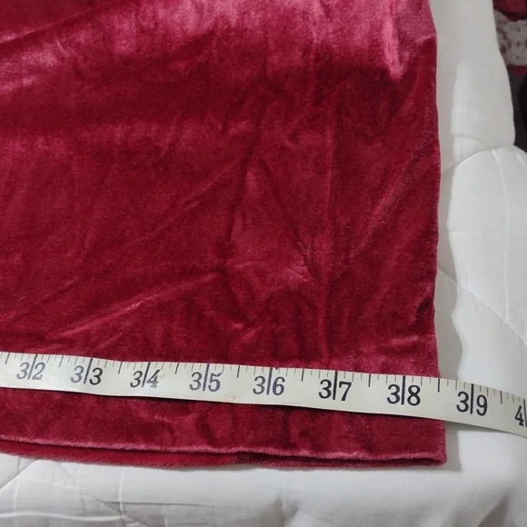 Vintage Gilligan & O Malley velour gown/robe, sz medium - Picture 12 of 12